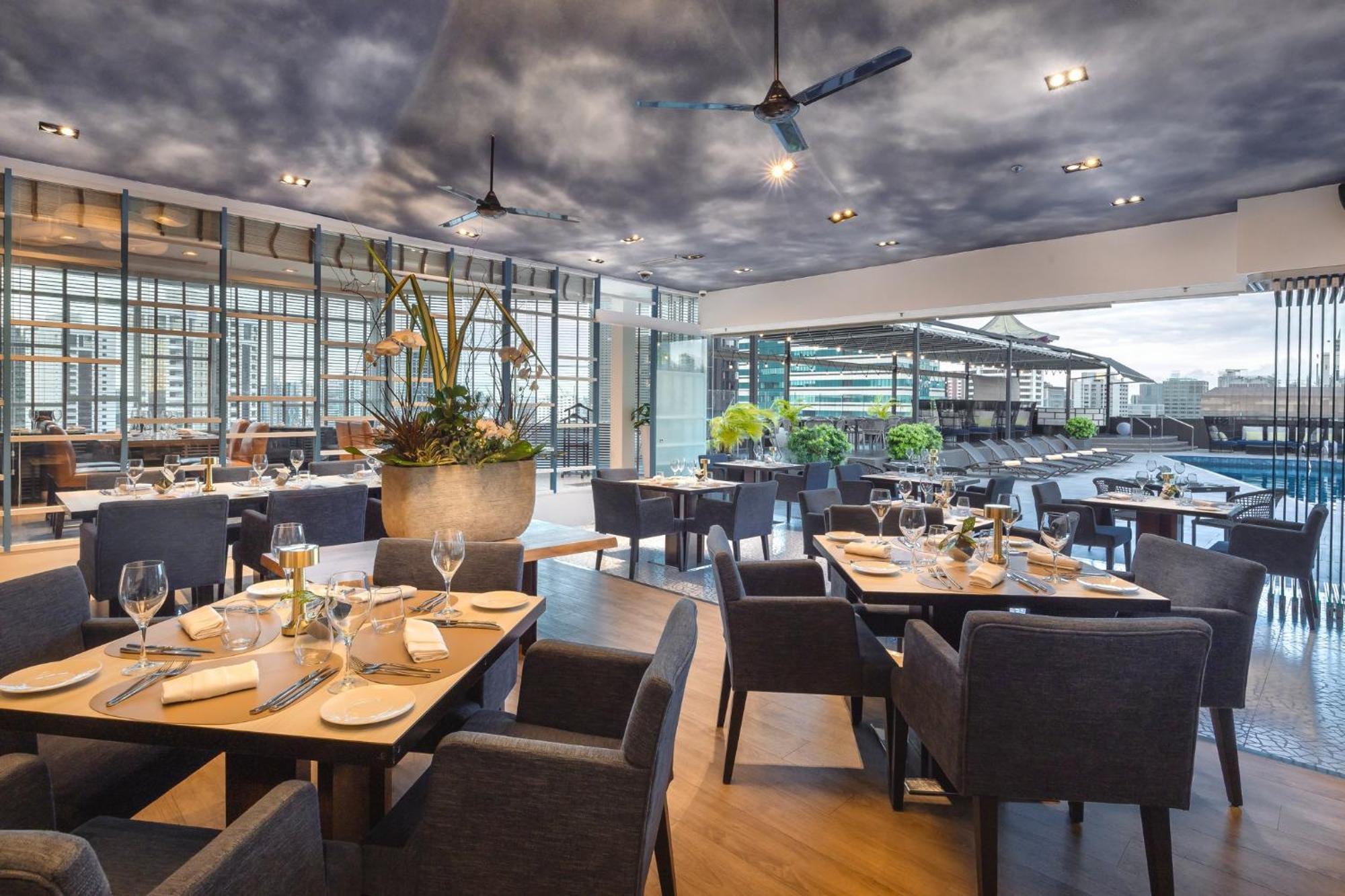Voco Orchard By Ihg Khách sạn